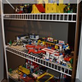 Y02. Lego 